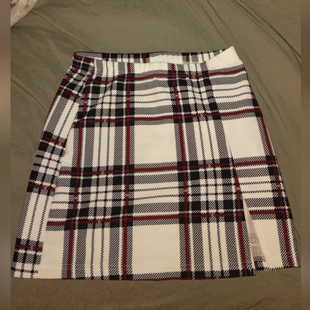 White, red, black striped midi skirt
